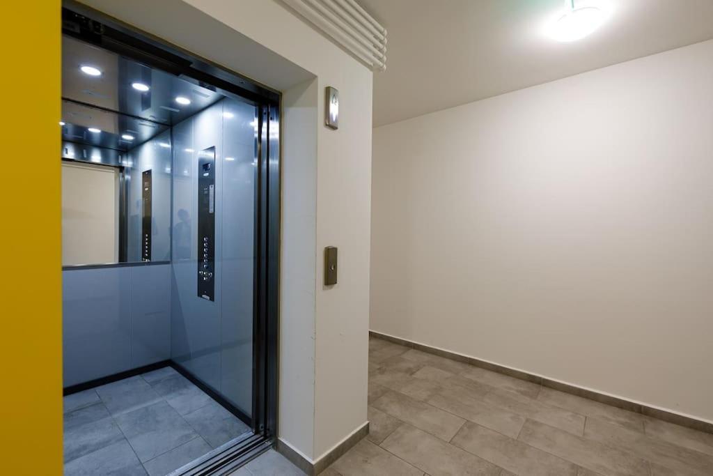 Luxury Apt. Near River & Parking Timisoara Esterno foto